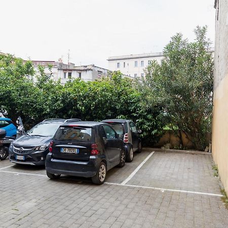 Apartmán Exclusive Parking Flat X 4 Near Metro 1 Salvator Rosa Neapol Exteriér fotografie